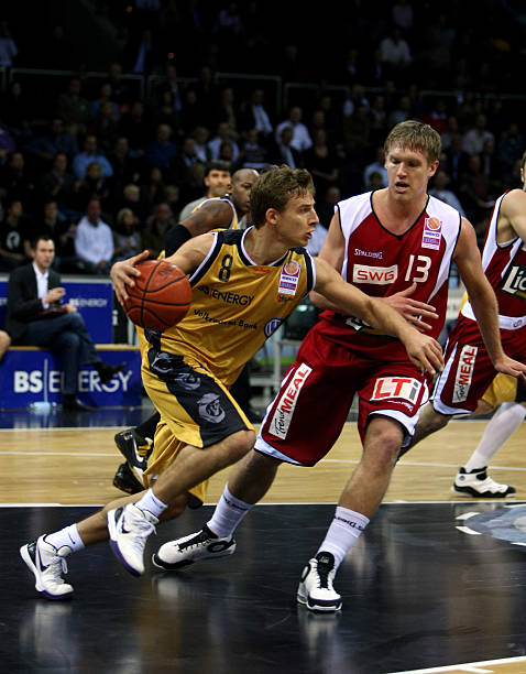 名靠后的上 名靠后的上