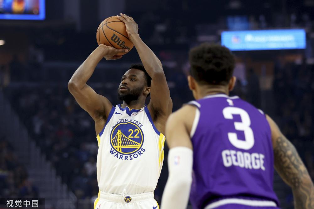 社交媒体上 社交媒体上