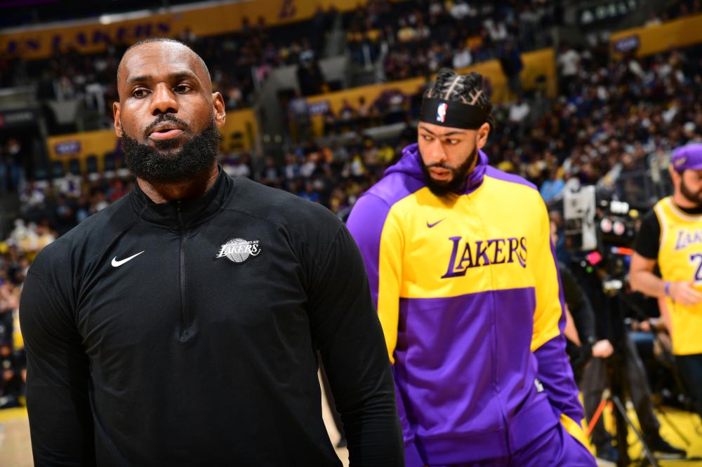 而成为媒体 而成为媒体